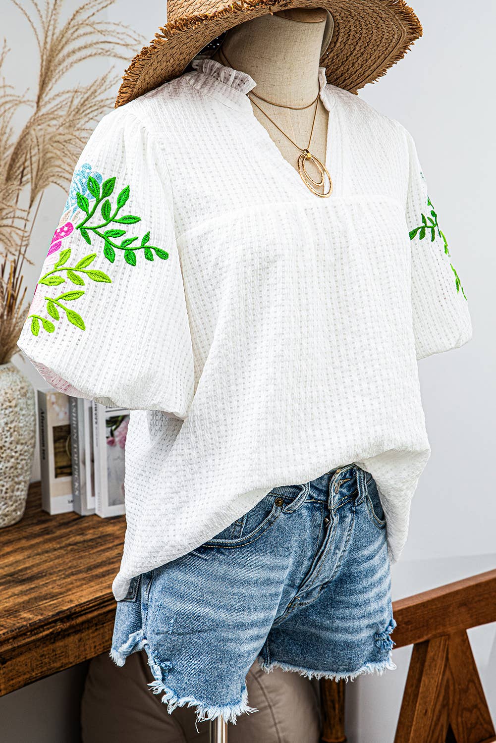 Floral Embroidered Puff Sleeve Blouse