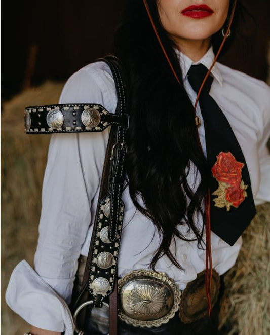 Rosita’s Holly Tie