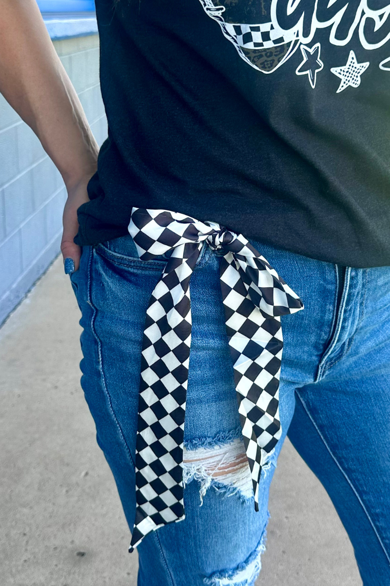 Round The Track Latigo