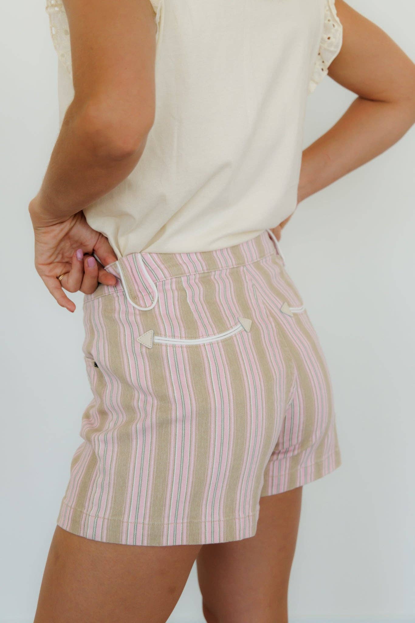 Howdy Hanny Pink Stripe Smiley Shorts