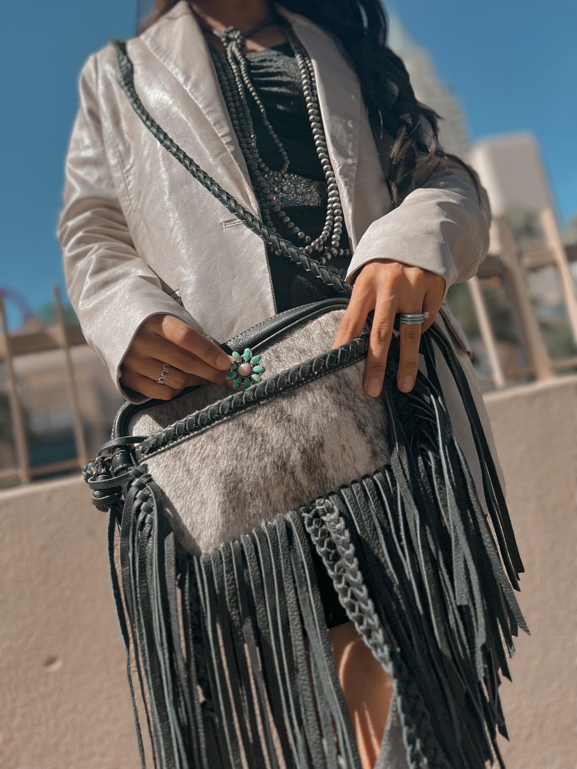 The Jolene (Black Version)